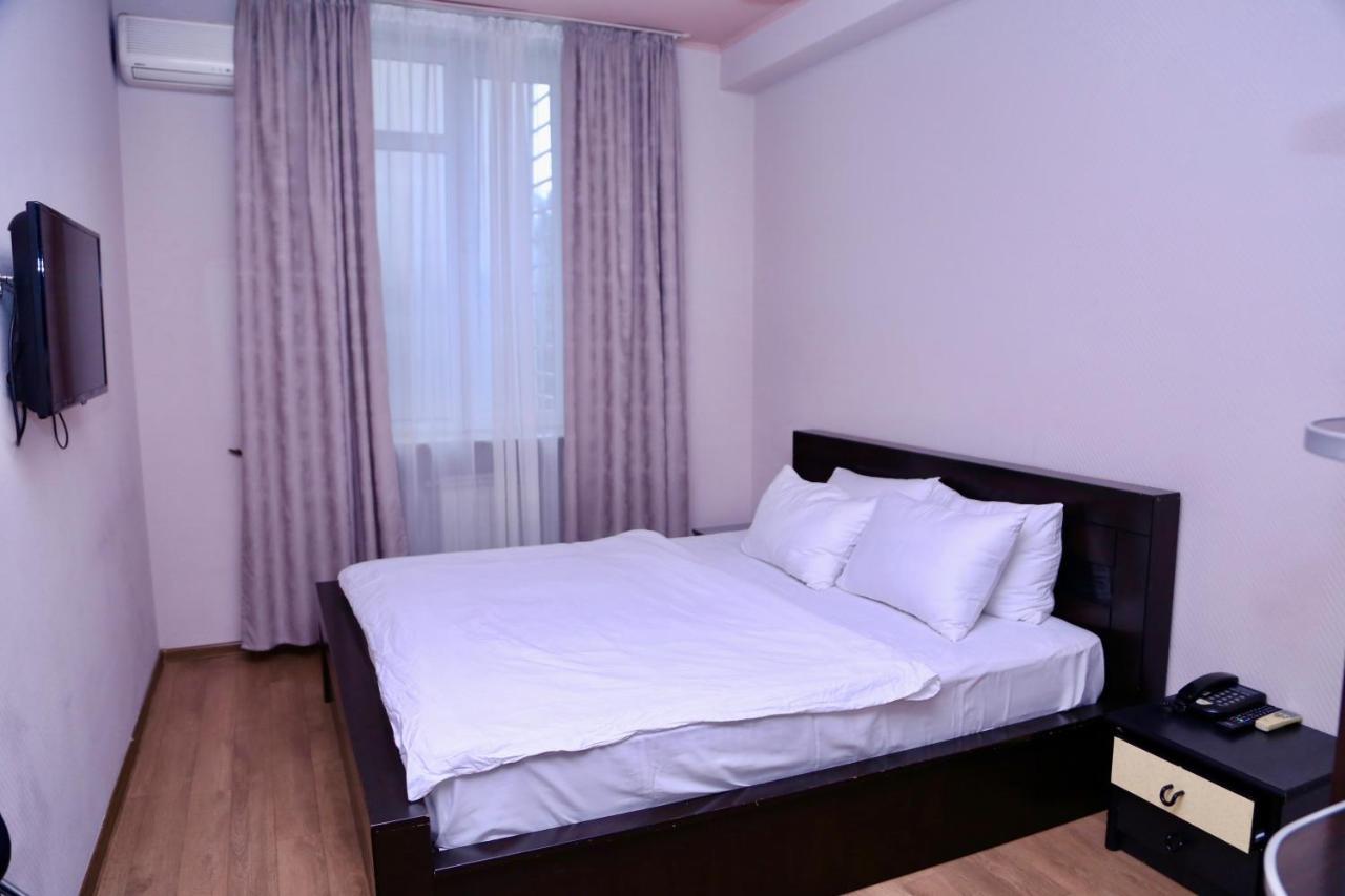 Taste Tbilisi Hotel Exterior photo